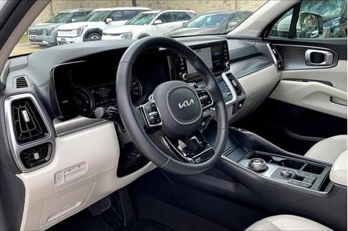 2022 Kia Sorento Hybrid S