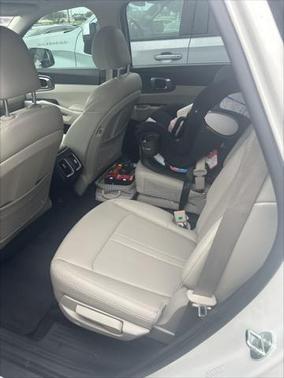 2022 Kia Sorento Hybrid S