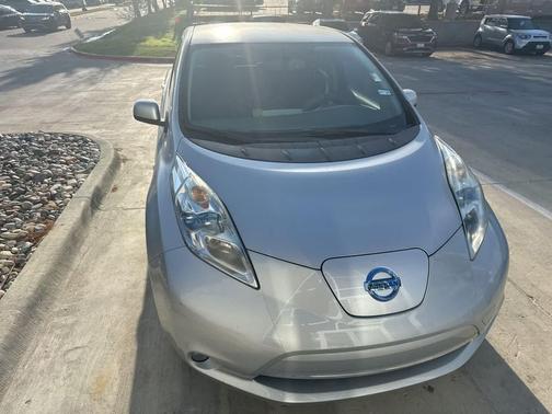 2011 Nissan Leaf SL-e