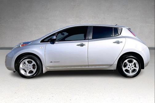 2011 Nissan Leaf SL-e