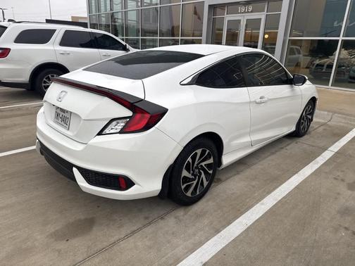 2018 Honda Civic LX-P