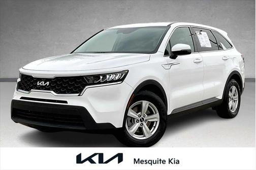 2022 Kia Sorento LX