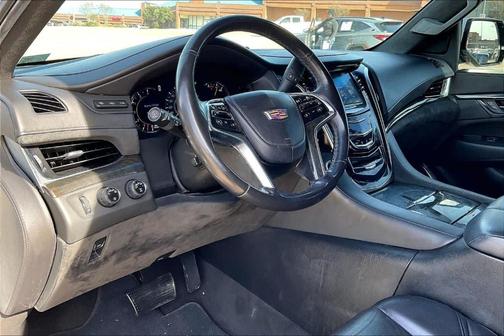 2018 Cadillac Escalade Platinum