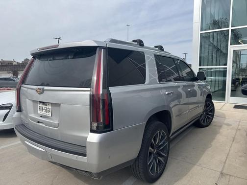 2018 Cadillac Escalade Platinum