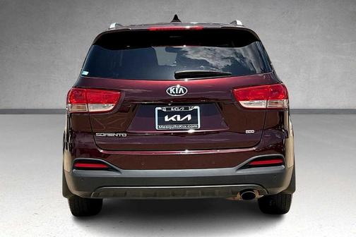 2018 Kia Sorento LX