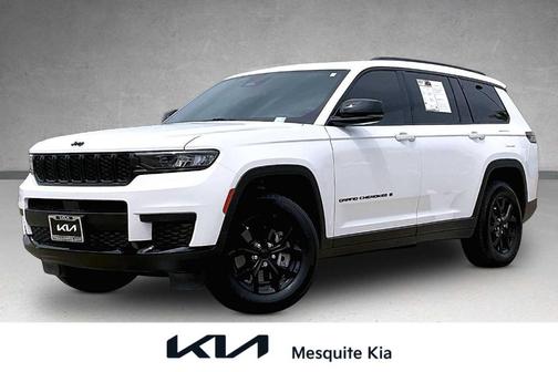 Bright White Clearcoat 2025 Jeep Grand Cherokee L Laredo