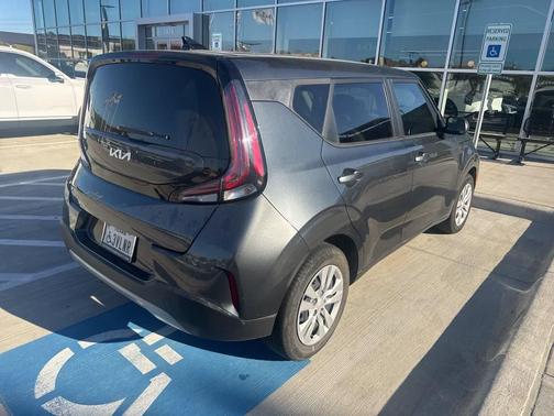 2024 Kia Soul LX