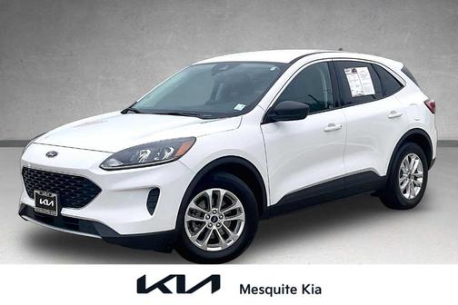 Oxford White 2022 Ford Escape SE