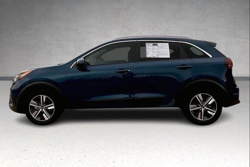 2022 Kia Niro LXS SE