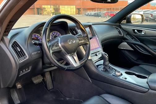 2017 INFINITI Q60 2.0T Premium