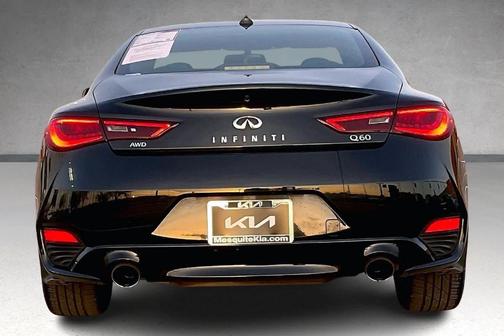 2017 INFINITI Q60 2.0T Premium