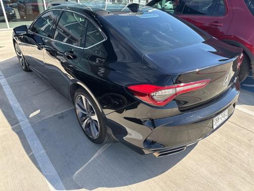 2022 Acura TLX Advance