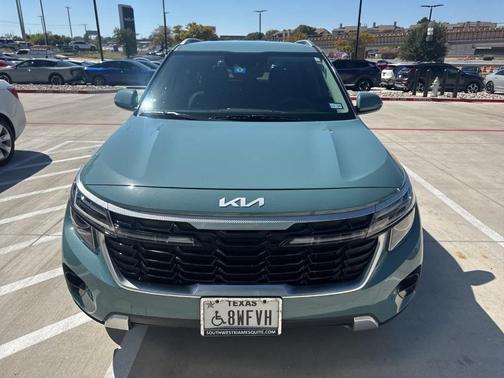 2024 Kia Seltos EX
