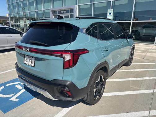 2024 Kia Seltos EX