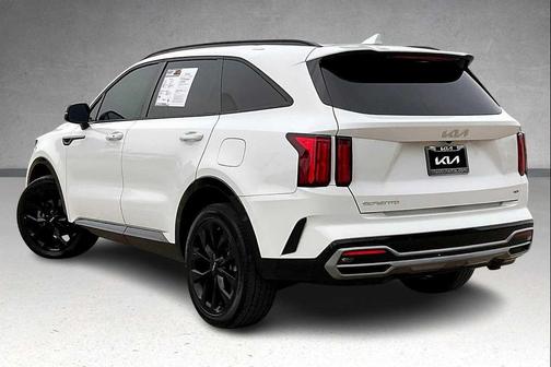 2023 Kia Sorento SX