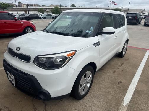 Clear White 2016 Kia Soul Base