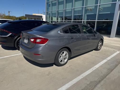 2018 Chevrolet Cruze LT
