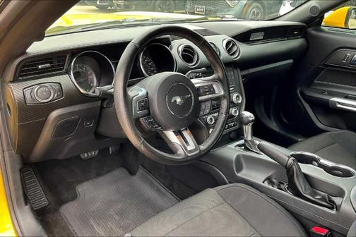 2015 Ford Mustang V6