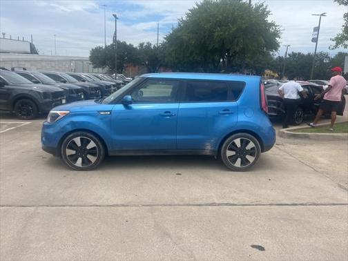 2017 Kia Soul +