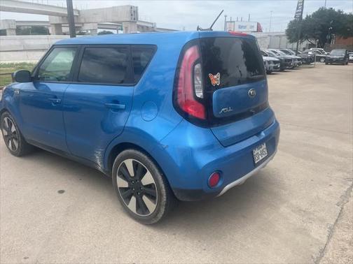 2017 Kia Soul +