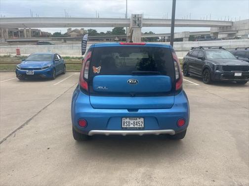 2017 Kia Soul +
