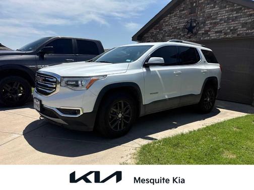 White Frost Tri-Coat 2019 GMC Acadia SLT-1