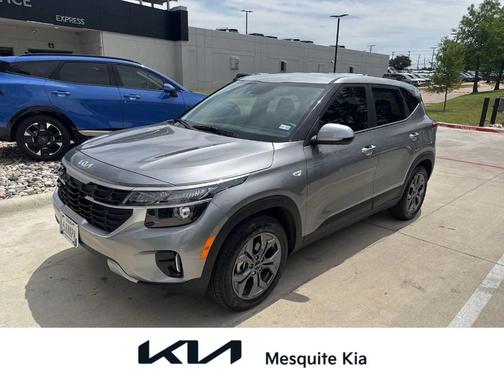 Steel Gray 2026 Kia Seltos LX