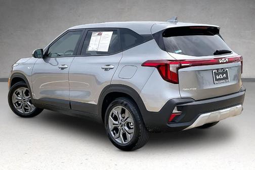 Steel Gray 2026 Kia Seltos LX