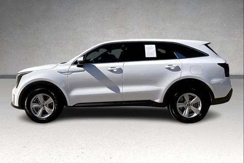 2024 Kia Sorento LX