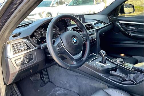 2016 BMW 328 i