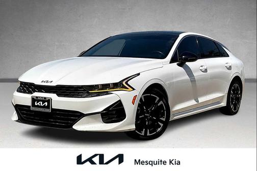2022 Kia K5 GT-Line