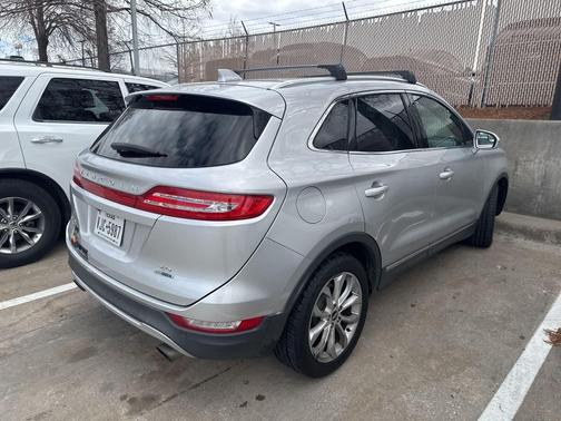 2015 Lincoln MKC Base