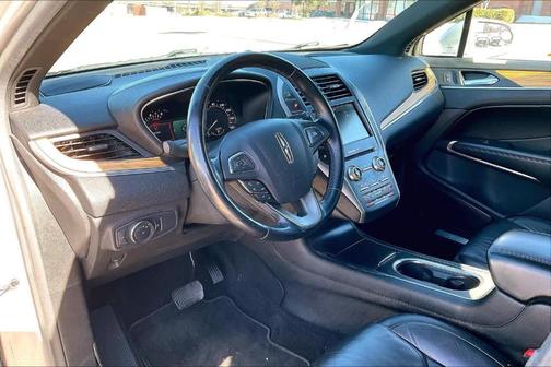 2015 Lincoln MKC Base