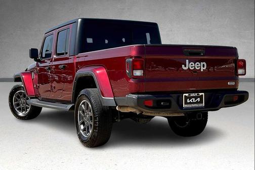 2022 Jeep Gladiator Overland