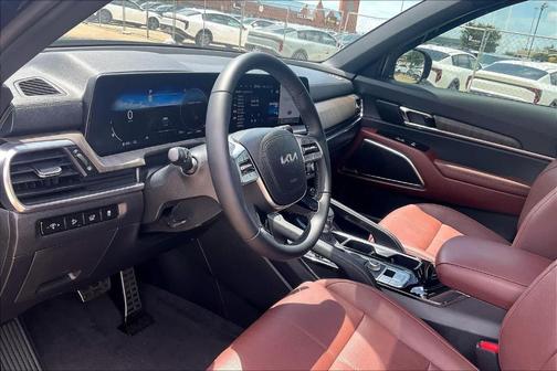 Ebony Black 2024 Kia Telluride SX