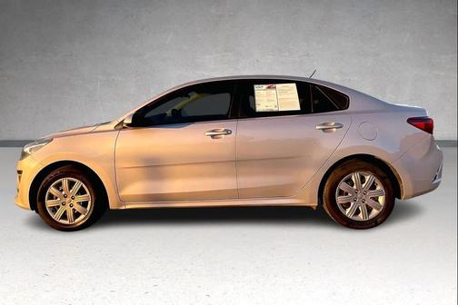 2022 Kia Rio LX