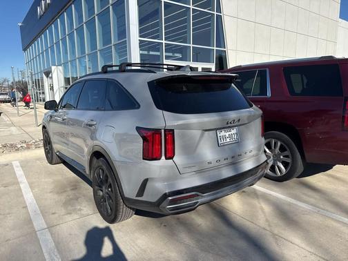2022 Kia Sorento SX