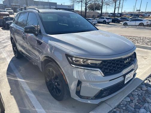 2022 Kia Sorento SX