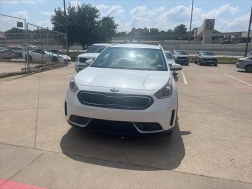 2018 Kia Niro LX