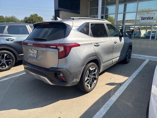 2024 Kia Seltos SX