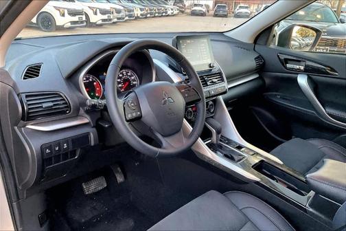 2022 Mitsubishi Eclipse Cross SE