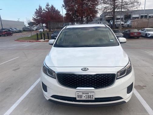 2017 Kia Sedona LX