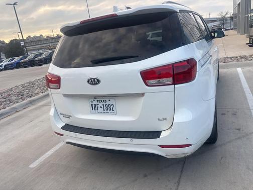 2017 Kia Sedona LX