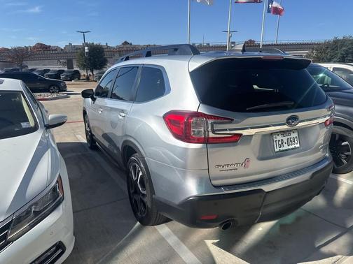 2023 Subaru Ascent Limited 7-Passenger