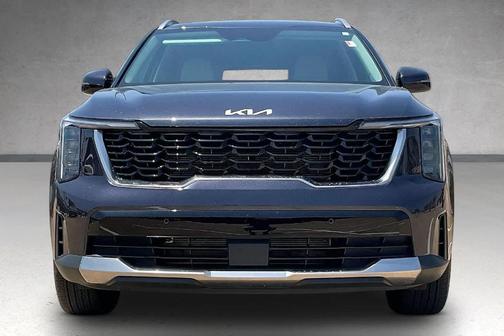 Metal 2025 Kia Sorento S