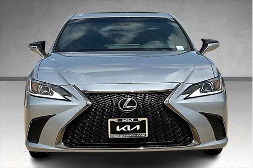 2023 Lexus ES 350 F SPORT Handling