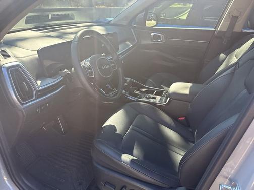 2024 Kia Sorento SX