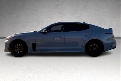 2022 Kia Stinger GT2