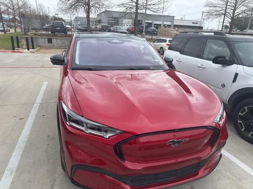 2022 Ford Mustang Mach-E Premium