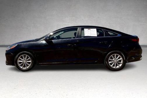 Phantom Black 2019 Hyundai SONATA SE
